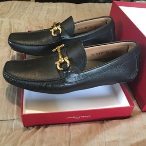 Brand New Condition Ferragamo Parigi Loafers